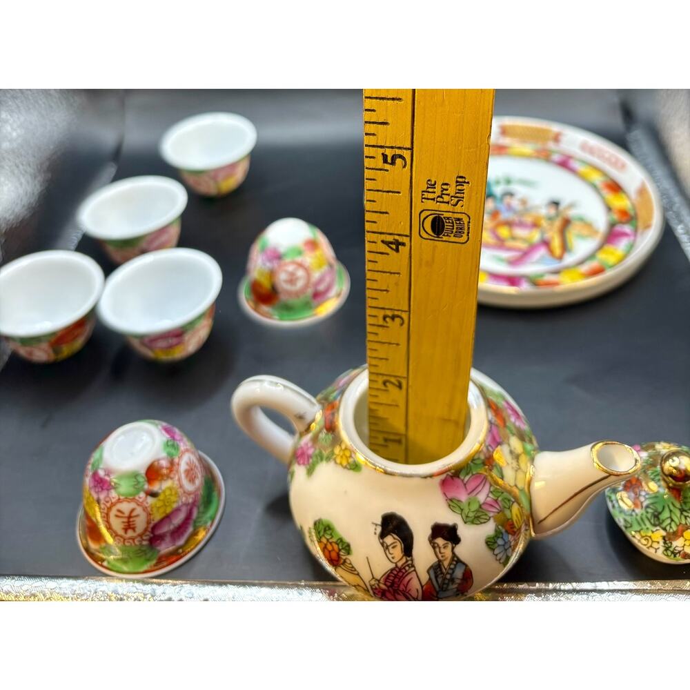 Vintage Chinese Tea Pot & Cup Party Set Fine Porcelain Satin Silk Box - Picture 5 of 11